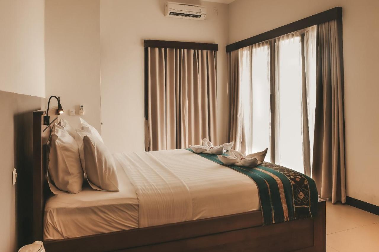 Escape Bajo Hotel Labuan Bajo Buitenkant foto