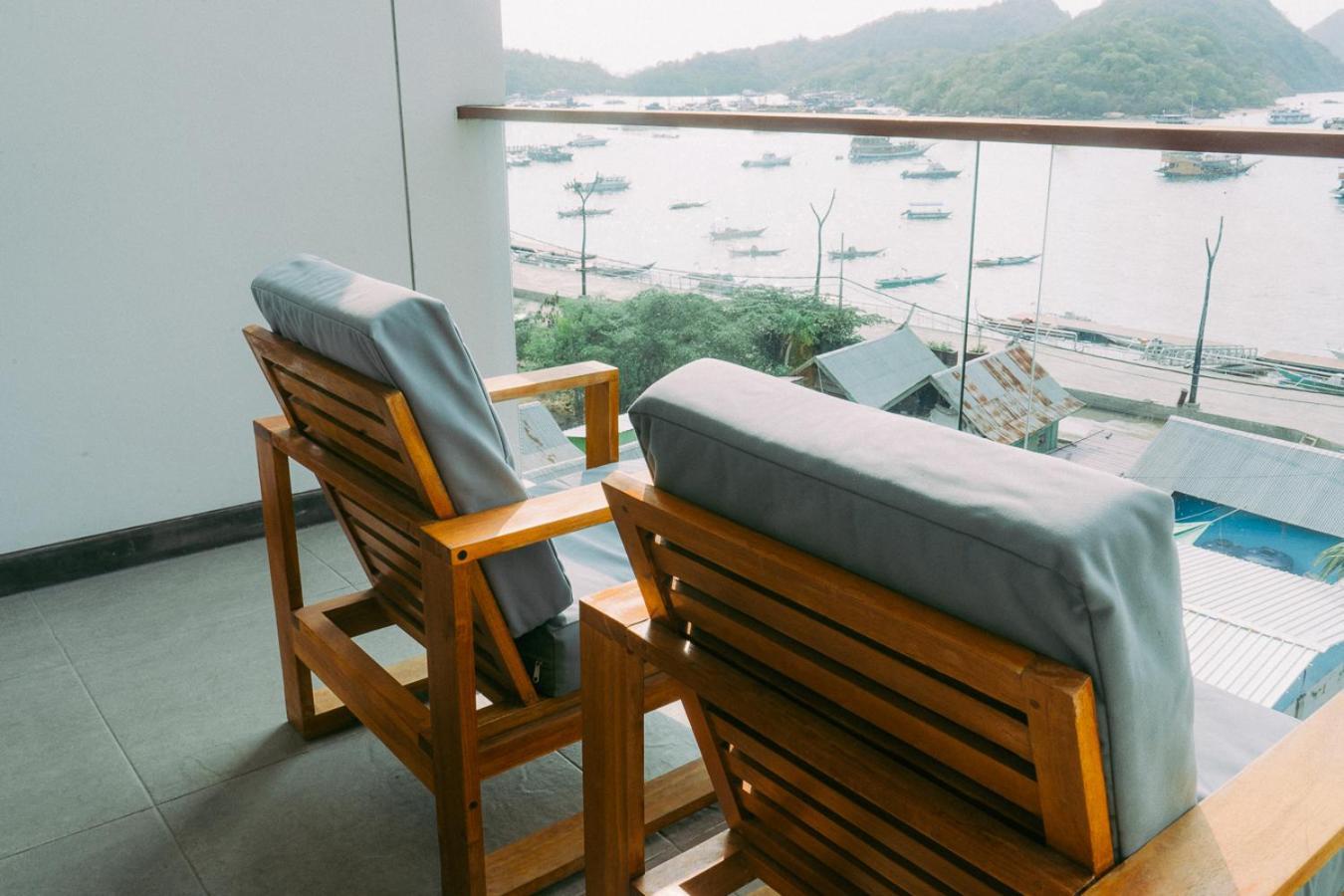 Escape Bajo Hotel Labuan Bajo Buitenkant foto