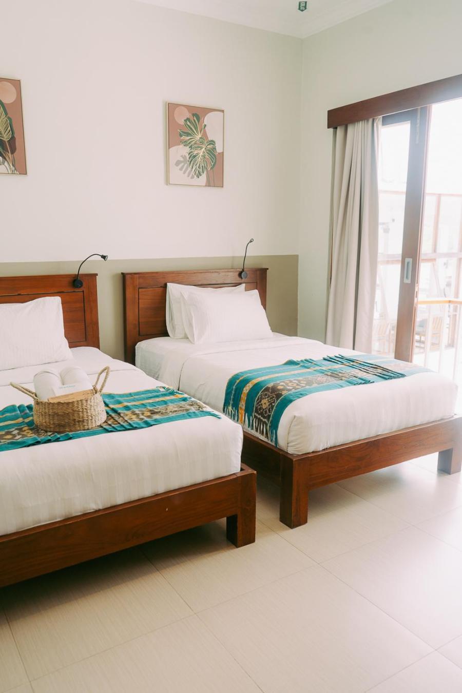 Escape Bajo Hotel Labuan Bajo Buitenkant foto